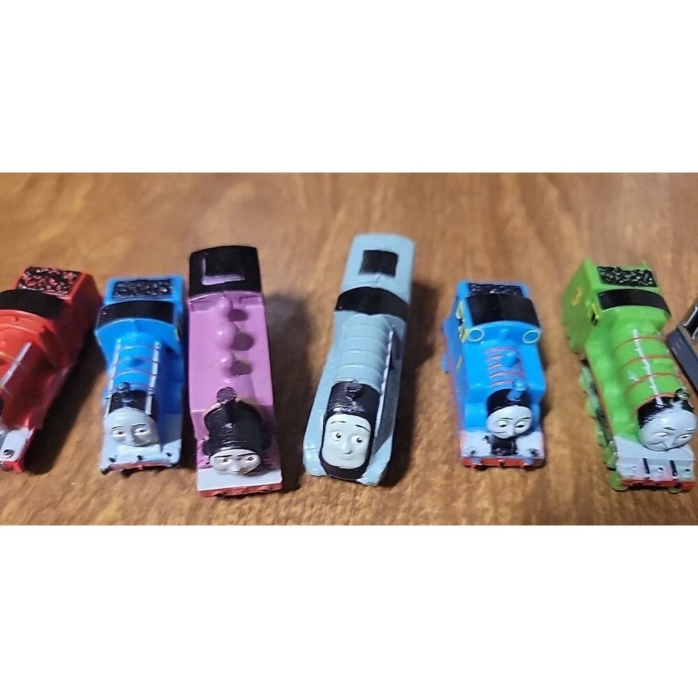 Thomas Tank and Friends Cake‎ Toppers Trains mini miniature toys